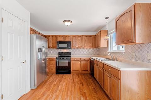 652 Hawk Run Dr, O'fallon, MO 63368 photo 8