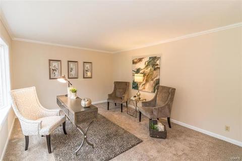 842 Pontoison Dr, Manchester, MO 63021 photo 4