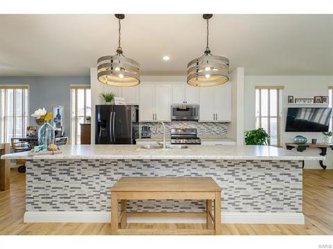 102 Kilderkin Pl, Saint Charles, MO 63301 photo 12