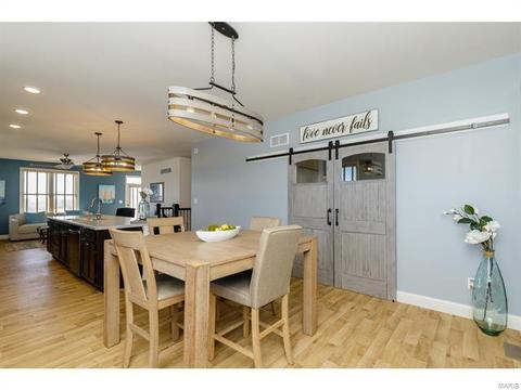 102 Kilderkin Pl, Saint Charles, MO 63301 photo 9