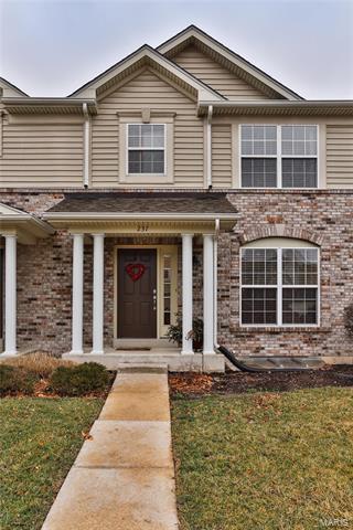 237 Coachgate Ln, Ballwin, MO 63021 photo 1