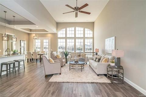 2 Forst Manor Ct, O'fallon, MO 63368 photo 8