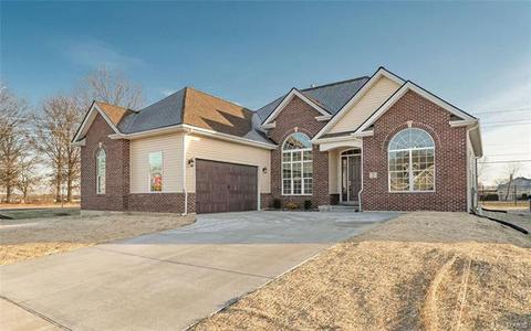 2 Forst Manor Ct, O'fallon, MO 63368 photo 3