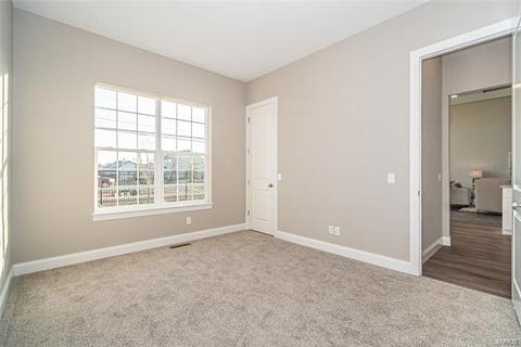 2 Forst Manor Ct, O'fallon, MO 63368 photo 25