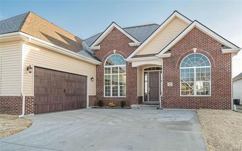 2 Forst Manor Ct, O'fallon, MO 63368 photo 1