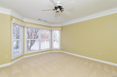 353 Round Tower Dr E, Saint Charles, MO 63304 photo 24
