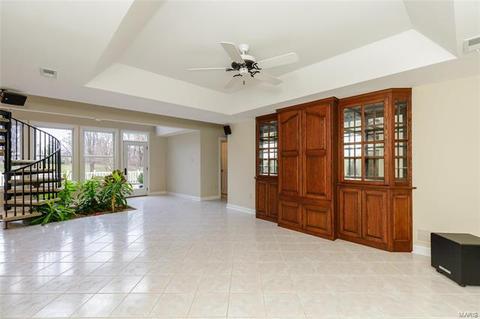 353 Round Tower Dr E, Saint Charles, MO 63304 photo 19