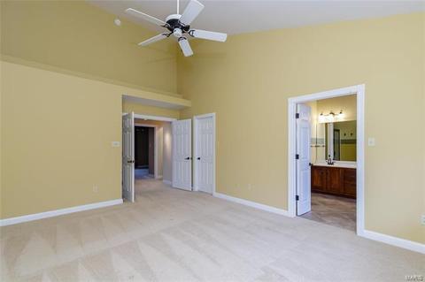 353 Round Tower Dr E, Saint Charles, MO 63304 photo 16