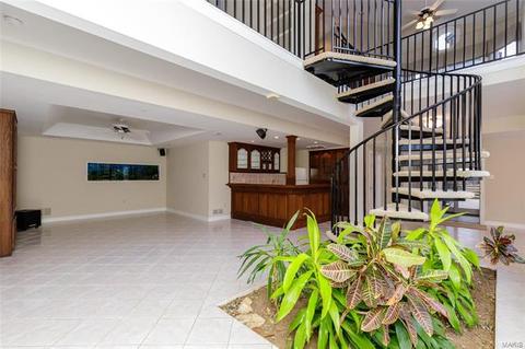 353 Round Tower Dr E, Saint Charles, MO 63304 photo 41
