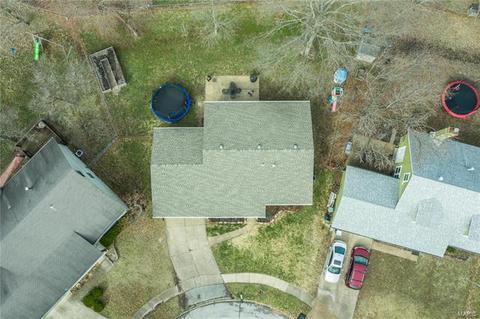 699 Walnut Point Ct, Ballwin, MO 63021 photo 25