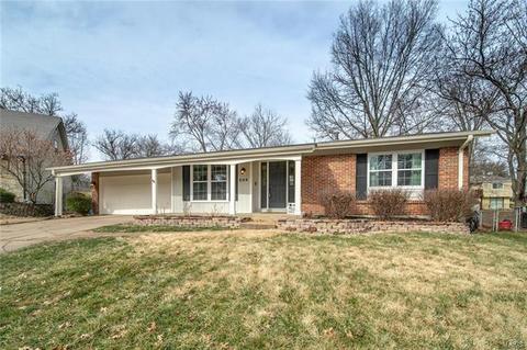 699 Walnut Point Ct, Ballwin, MO 63021 photo 1