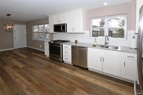 1102 Saint Paul, O'fallon, MO 63366 photo 5