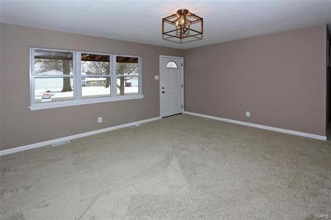 1102 Saint Paul, O'fallon, MO 63366 photo 3