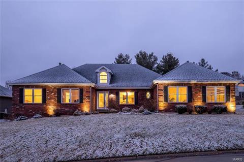 161 Grange Hill Ln, Weldon Spring, MO 63304 photo 1