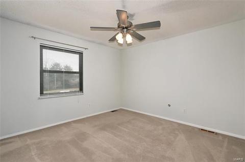2421 Hiddendale Ln, Ballwin, MO 63021 photo 13