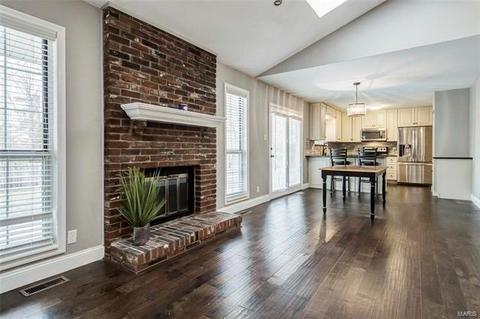 1039 Treeline Ct, Manchester, MO 63021 photo 9