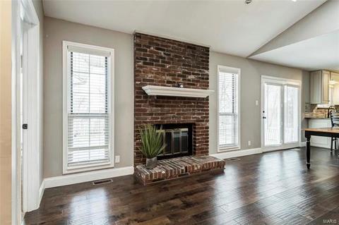 1039 Treeline Ct, Manchester, MO 63021 photo 8