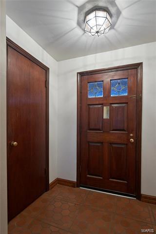 6477 Devonshire Ave, Saint Louis, MO 63109 photo 3