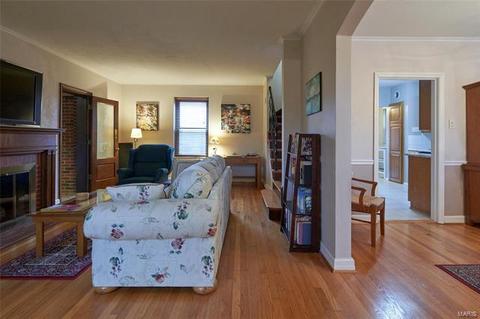 6477 Devonshire Ave, Saint Louis, MO 63109 photo 4