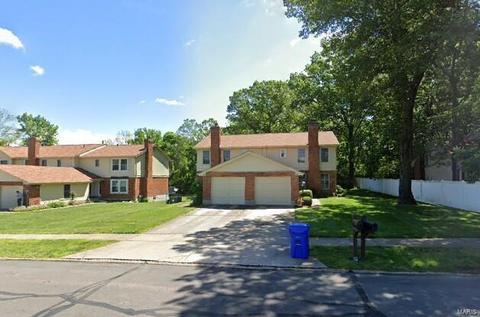 180 Braeshire Dr, Ballwin, MO 63021 photo 1