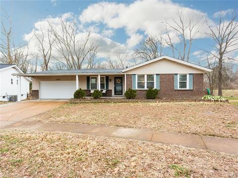 891 Rockridge Dr, Manchester, MO 63021 photo 1