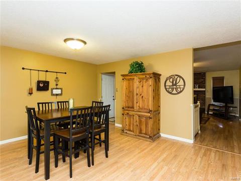 891 Rockridge Dr, Manchester, MO 63021 photo 6