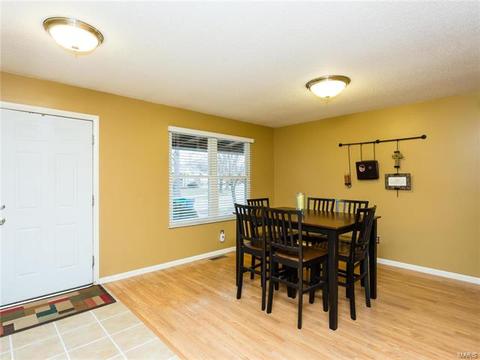 891 Rockridge Dr, Manchester, MO 63021 photo 7