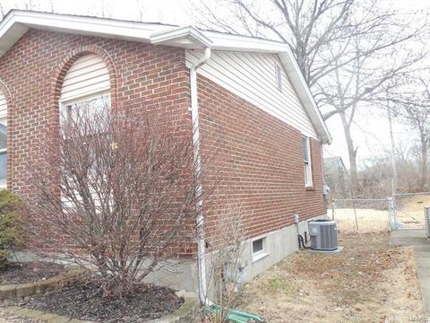 1214 Holgate Dr, Manchester, MO 63011 photo 21