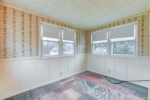 7712 Springdale Dr, Saint Louis, MO 63121 photo 16