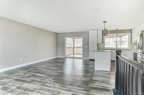 920 Bellestri, Ballwin, MO 63021 photo 9