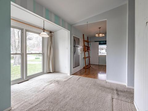270 Sunset Dr, Ballwin, MO 63011 photo 9