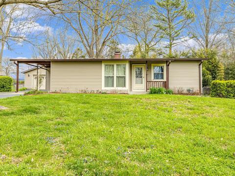 270 Sunset Dr, Ballwin, MO 63011 photo 1