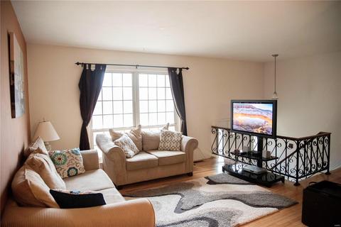 625 Sandy Oak, Manchester, MO 63021 photo 2