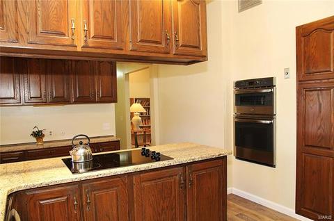 15264 Clayton Rd, Ballwin, MO 63011 photo 14