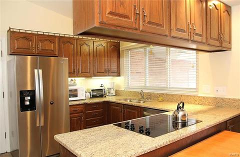 15264 Clayton Rd, Ballwin, MO 63011 photo 16