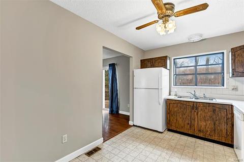 1809 Winter Hill Dr, O'fallon, MO 63366 photo 7