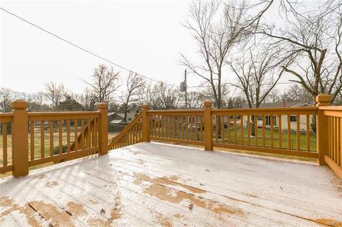 358 Sorrento Dr, Ballwin, MO 63021 photo 10