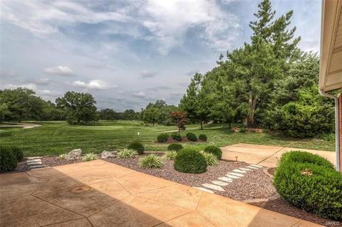 426 Coronado, Ballwin, MO 63011 photo 37