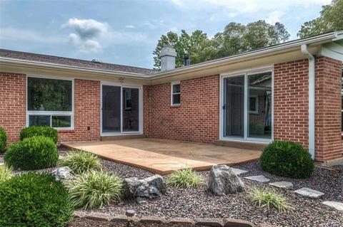 426 Coronado, Ballwin, MO 63011 photo 36