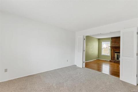 889 Braquewood Dr, Manchester, MO 63021 photo 7