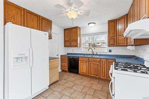 889 Braquewood Dr, Manchester, MO 63021 photo 14