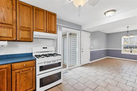 889 Braquewood Dr, Manchester, MO 63021 photo 17