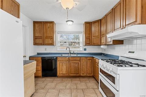 889 Braquewood Dr, Manchester, MO 63021 photo 15