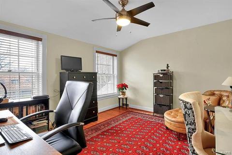 6 Hanley Downs, Saint Louis, MO 63117 photo 17