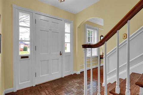 6 Hanley Downs, Saint Louis, MO 63117 photo 4
