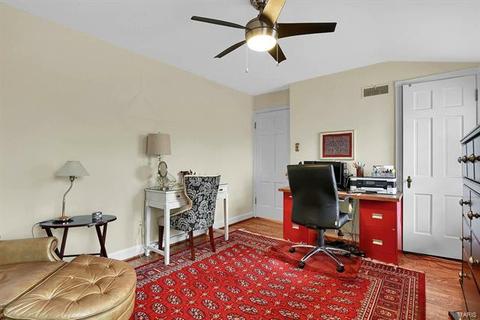 6 Hanley Downs, Saint Louis, MO 63117 photo 18