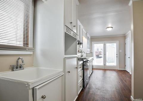10 W Crestview Dr, O'fallon, MO 63366 photo 8