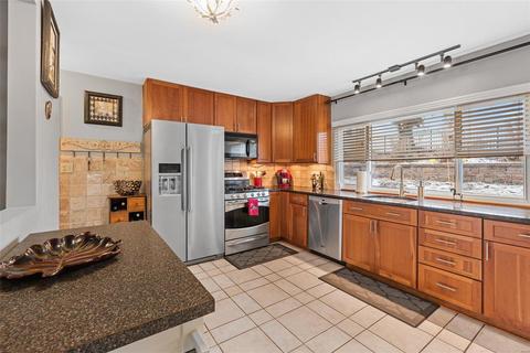 1005 Summer Tree Dr, Ballwin, MO 63011 photo 12