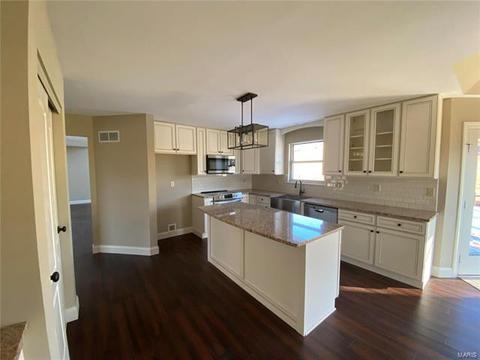 867 Whitmoor Dr, Weldon Spring, MO 63304 photo 10