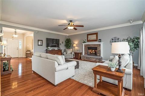 1586 Buckhurst Ct, Ballwin, MO 63021 photo 6